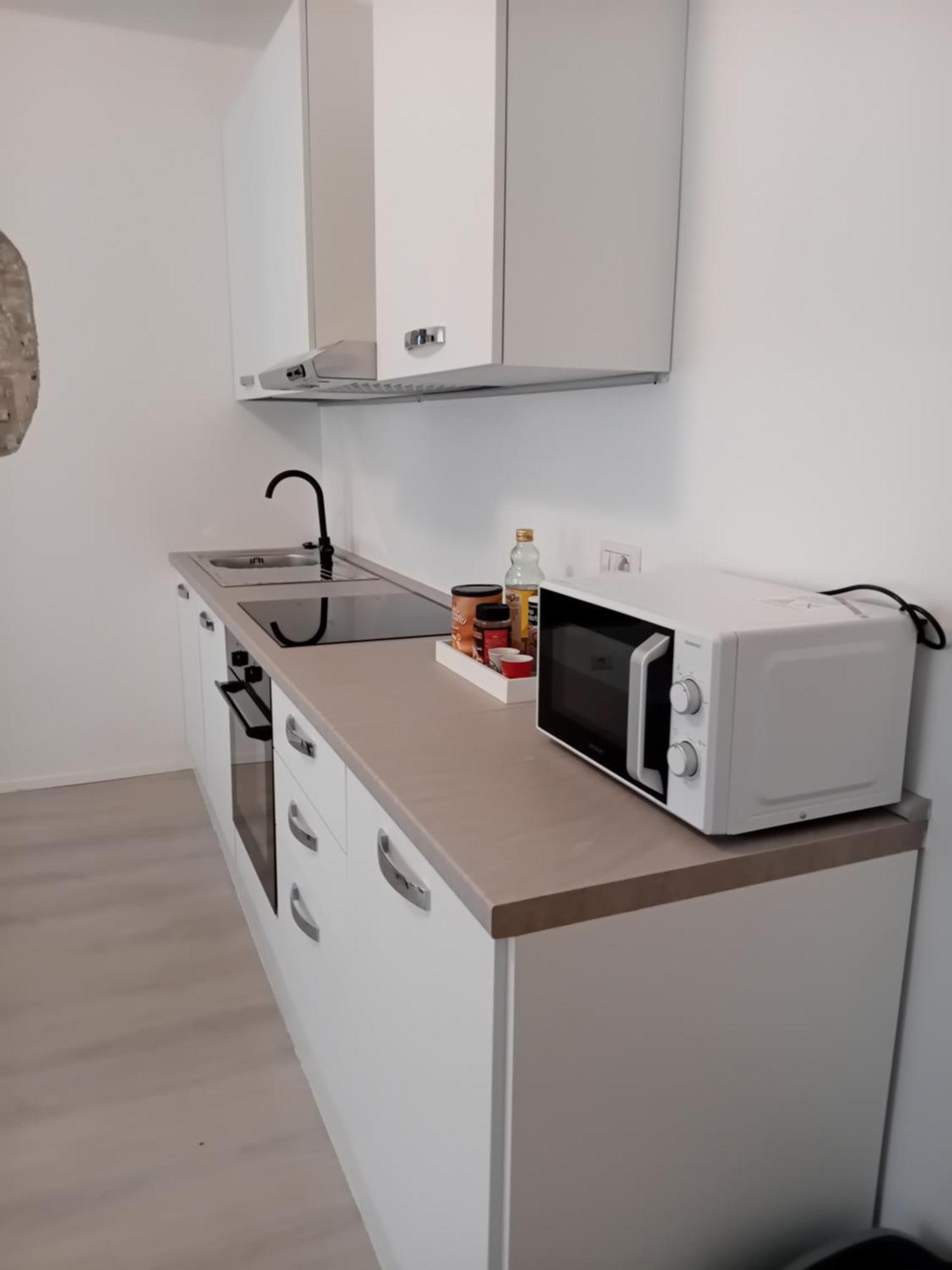 History Luxury Central Apartment By Revenue House Комо Экстерьер фото
